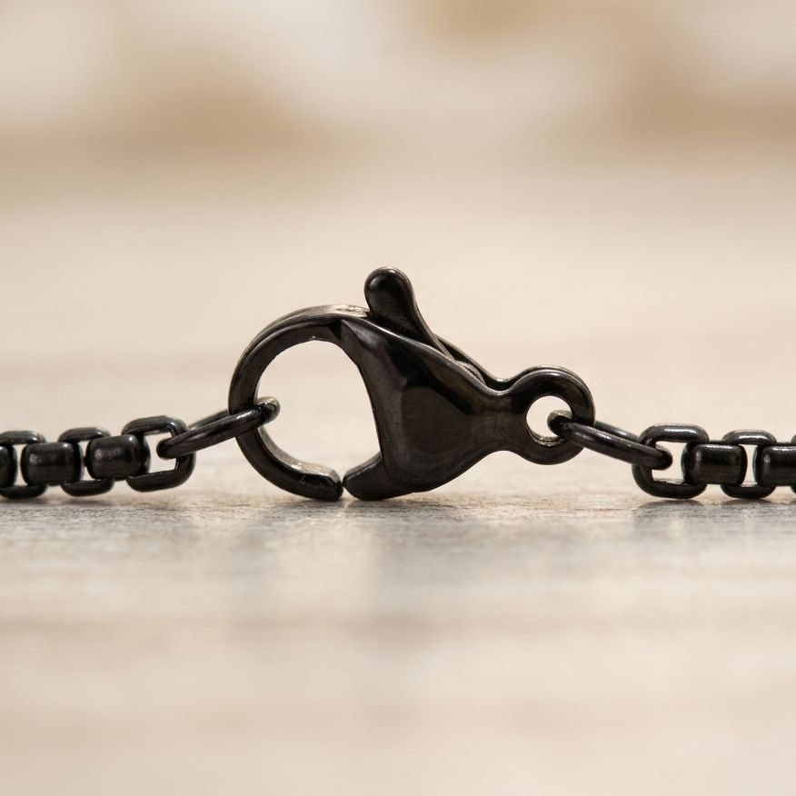 10,452 km² Homeland Necklace