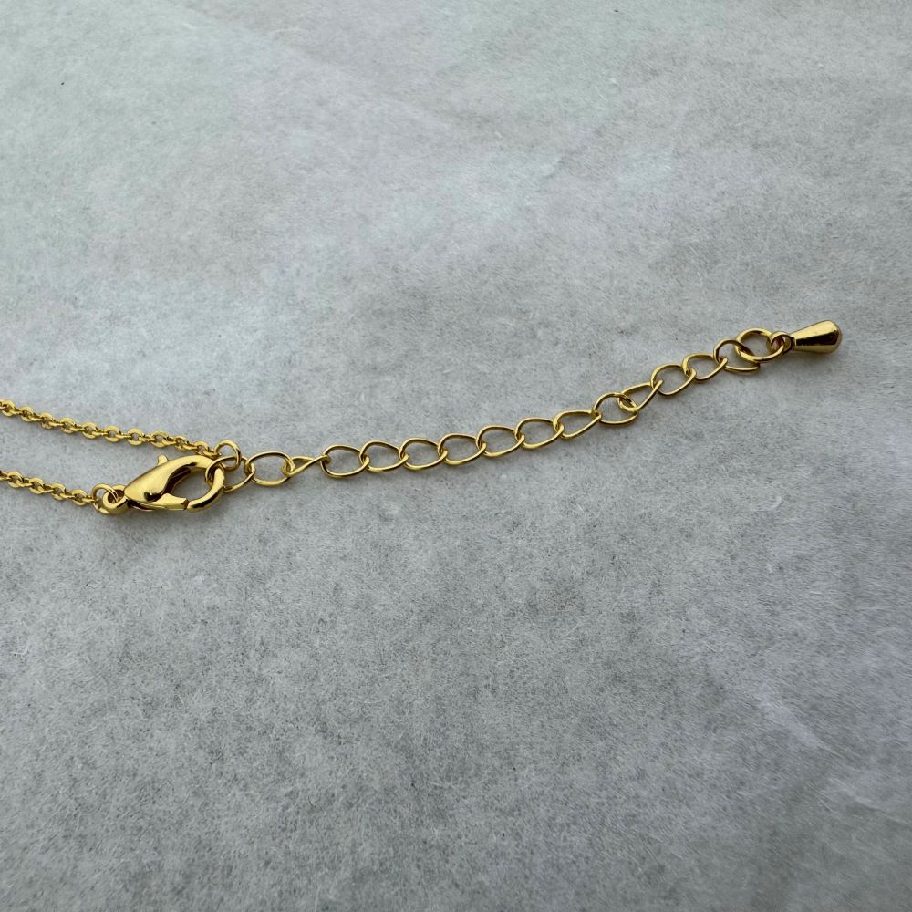 The Honeycomb Papillon Necklace