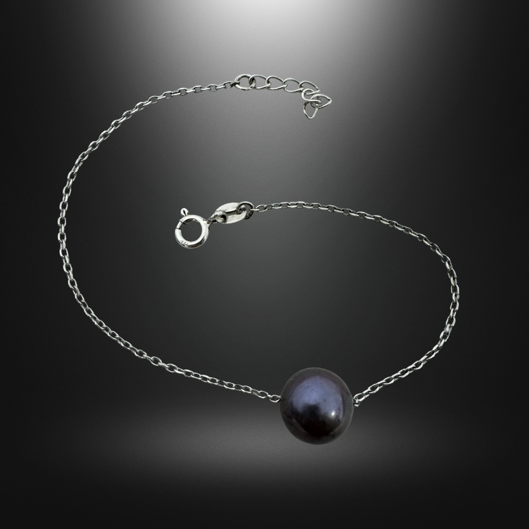Black Lip Bracelet