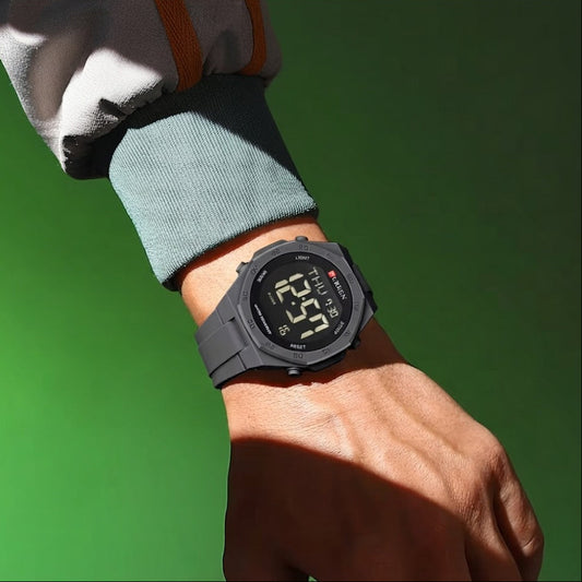 Curren M6101