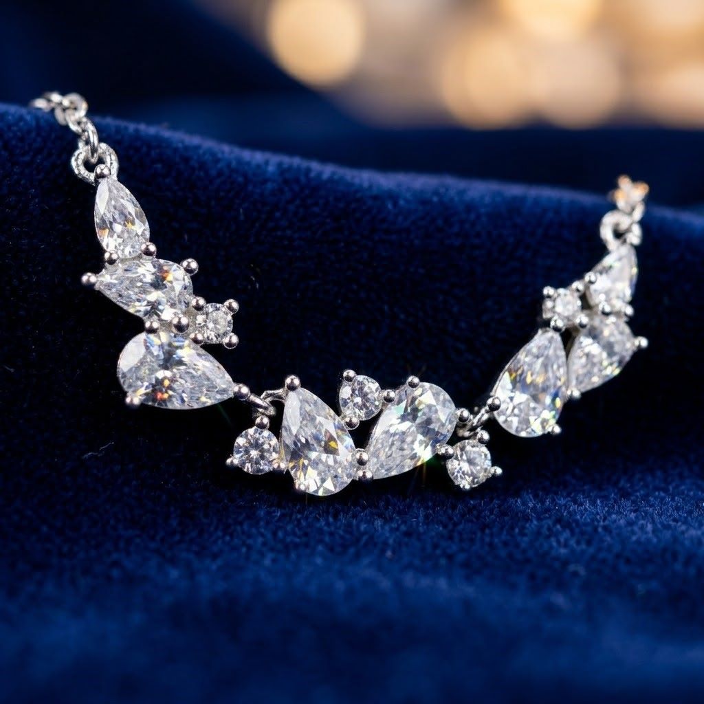 Élanora Bloom Necklace