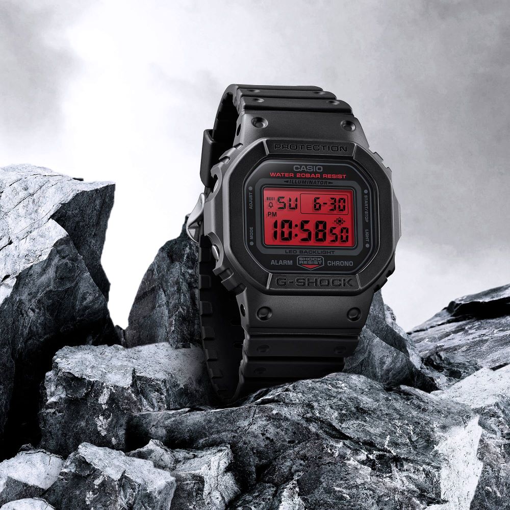 G-Shock DW-5600BBR-1