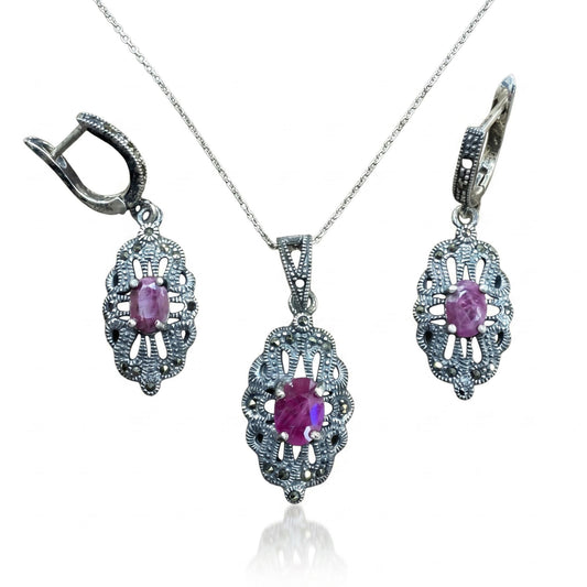 Ruby Antique Set
